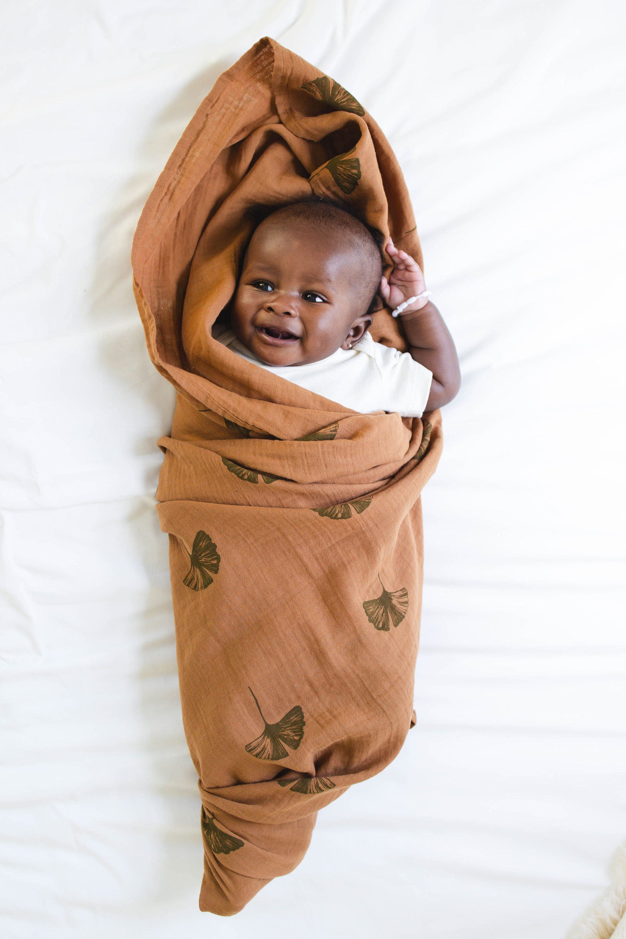 Organic swaddle Blanket ( Ginkgo Leaves ) – LEYL&ARI