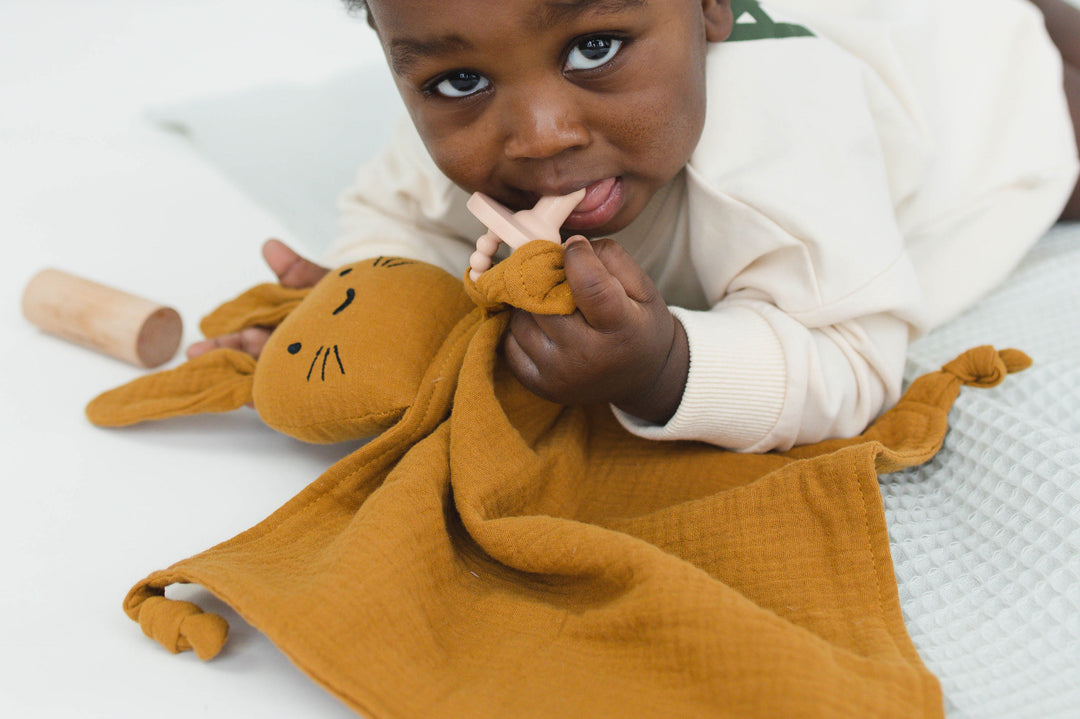 Leyl&Ari Organic Muslin Lovey Blanket – Cotton Bunny Security Blanket For Babies (Toffee) - View #4